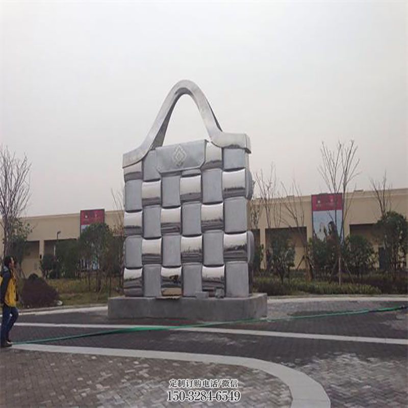 宝鸡景观背包雕塑优选,陆地摆件,园林不锈钢背包雕塑供应 宝鸡景观背包雕塑优选,陆地摆件,园林不锈钢背包雕塑供应
